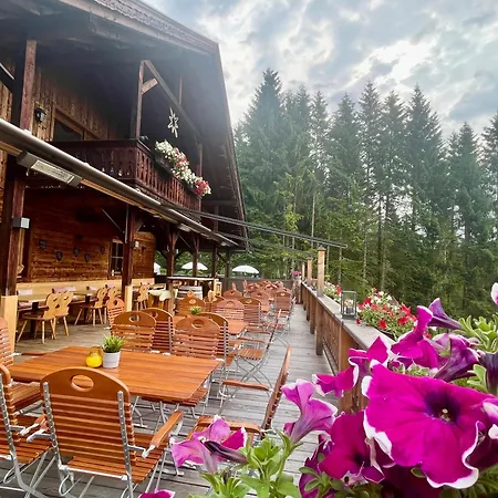 Sweet Cherry - Boutique&guesthouse Tyrol 3*