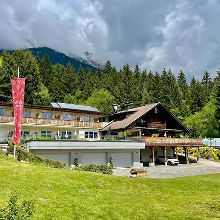 Sweet Cherry - Boutique&guesthouse Tyrol 3*