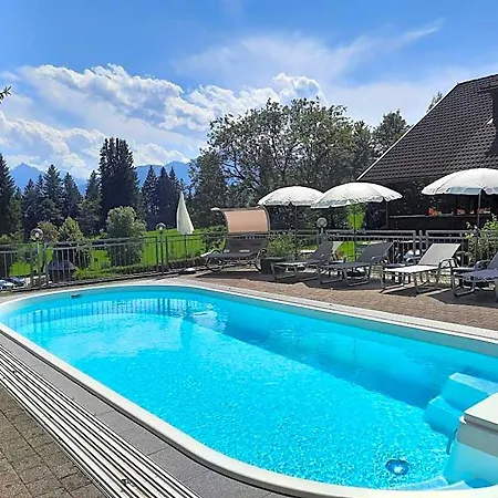 Sweet Cherry - Boutique & Tyrol 3*