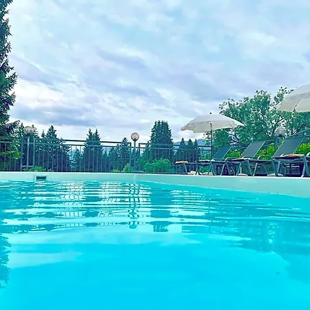 Sweet Cherry - Boutique & Tyrol Otel