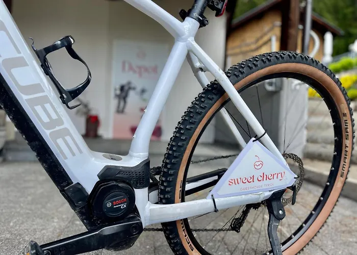 Sweet Cherry - Boutique & Tyrol Готель Інсбрук