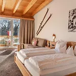 Sweet Cherry - Boutique & Tyrol Инсбрук
