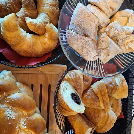 Sweet Cherry - Boutique & Tyrol Szálloda